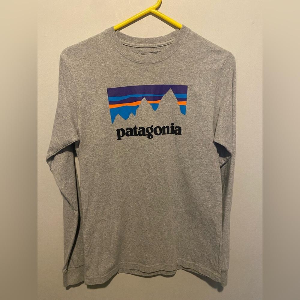 Patagonia top